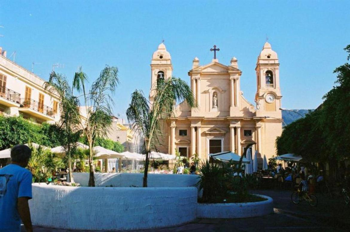 La Casa Di Angy Terrasini Exterior foto